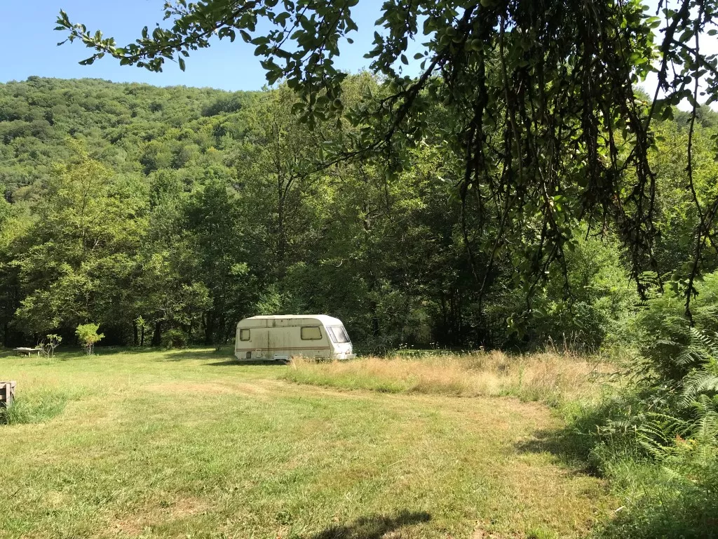 Joli terrain constructible au bord de la Dordogne