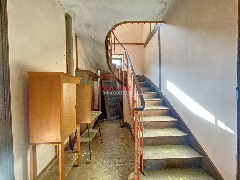 MAISON DE CARACT&Egrave;RE &Agrave; R&Eacute;NOVER