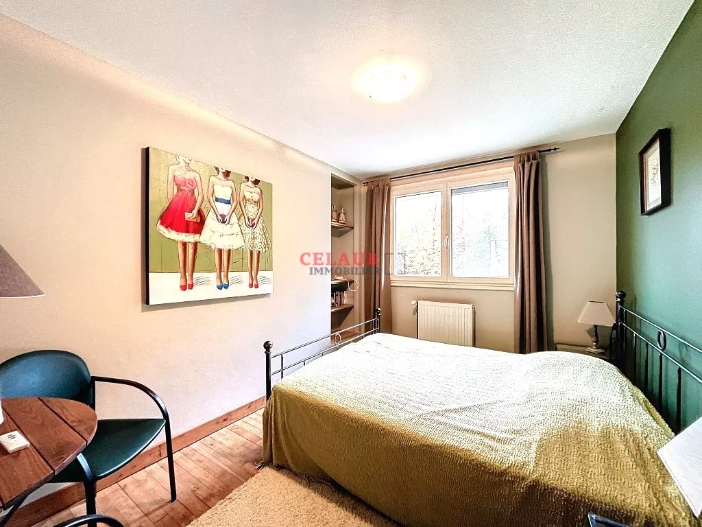 MAISON  5 CHAMBRES AVEC PISCINE PR&Egrave;S D'ARGENTAT SUR DORDONNE