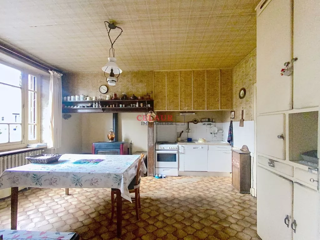 Maison et grange en pierre