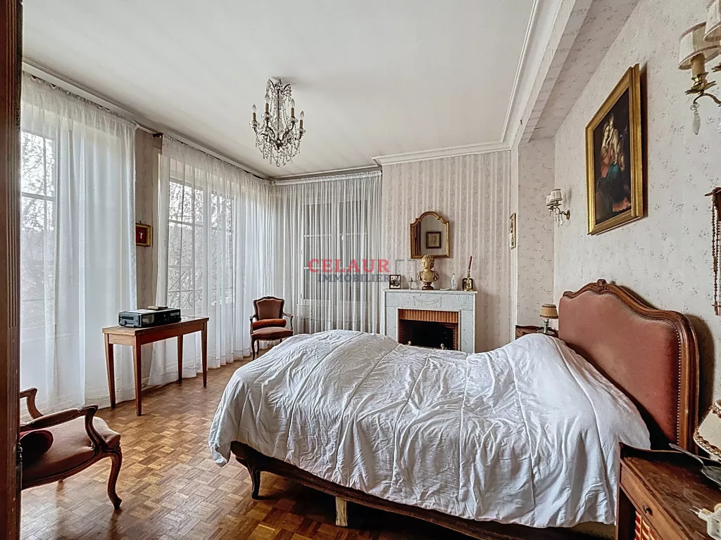 MAISON BOURGEOISE CENTRE D'ARGENTAT