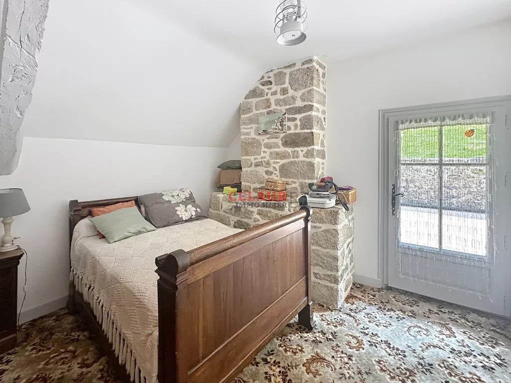 MAISON DE CARACT&Egrave;RE SUR PARC D'UN HECTARE