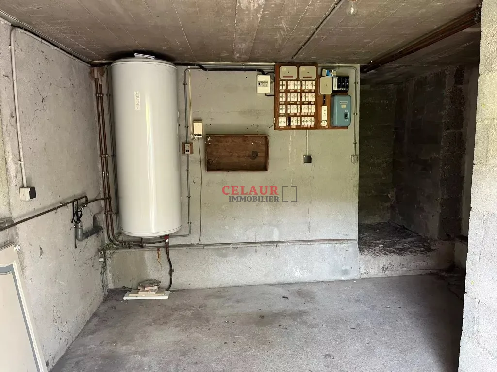 MAISON SANS VOISIN PROCHE CENTRE ARGENTAT