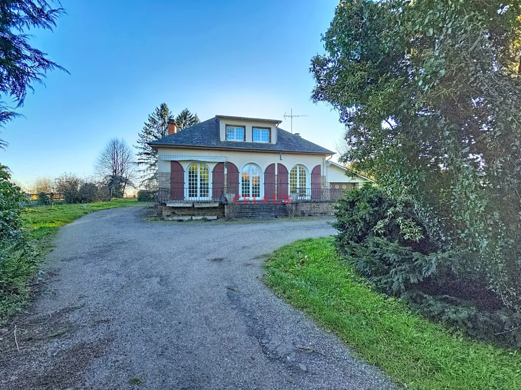 MAISON FAMILIALE