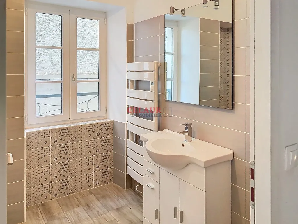 APPARTEMENT DUPLEX MEUBLE