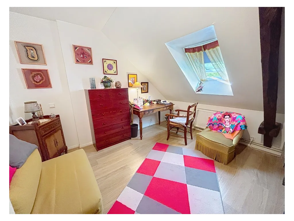 Maison en pierre avec vue