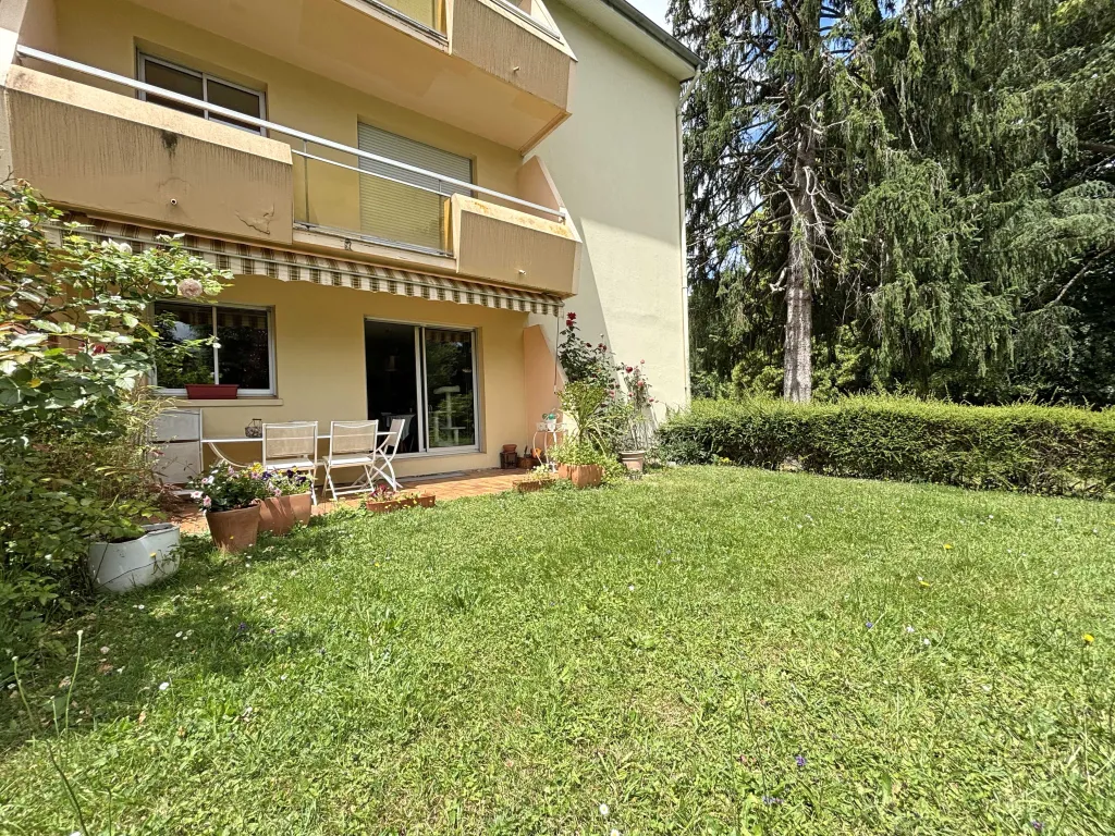 Appartement avec jardin