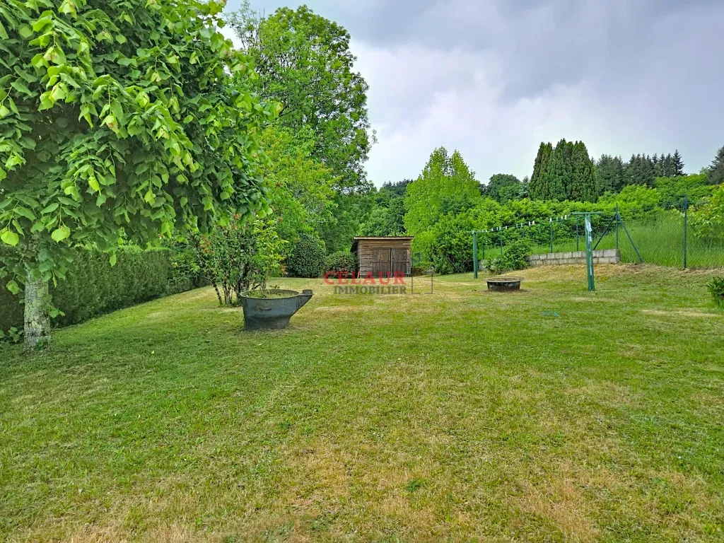MAISON PIERRE AVEC JARDIN