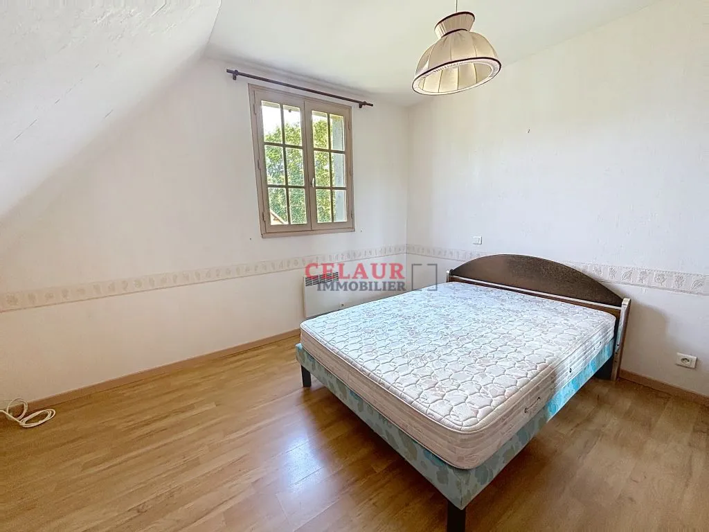 MAISON SUR SOUS-SOL SUR 1500 M&sup2; DE JARDIN A 5 MN DES COMMERCES
